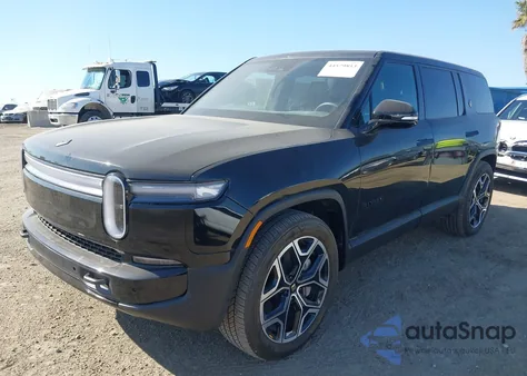 2025 Rivian R1S Adventure Dual Motor Large Pack/Adventure Dual Motor Max Pack z USA, uszkodzony, nr VIN 7PDSGBBA5SN055497